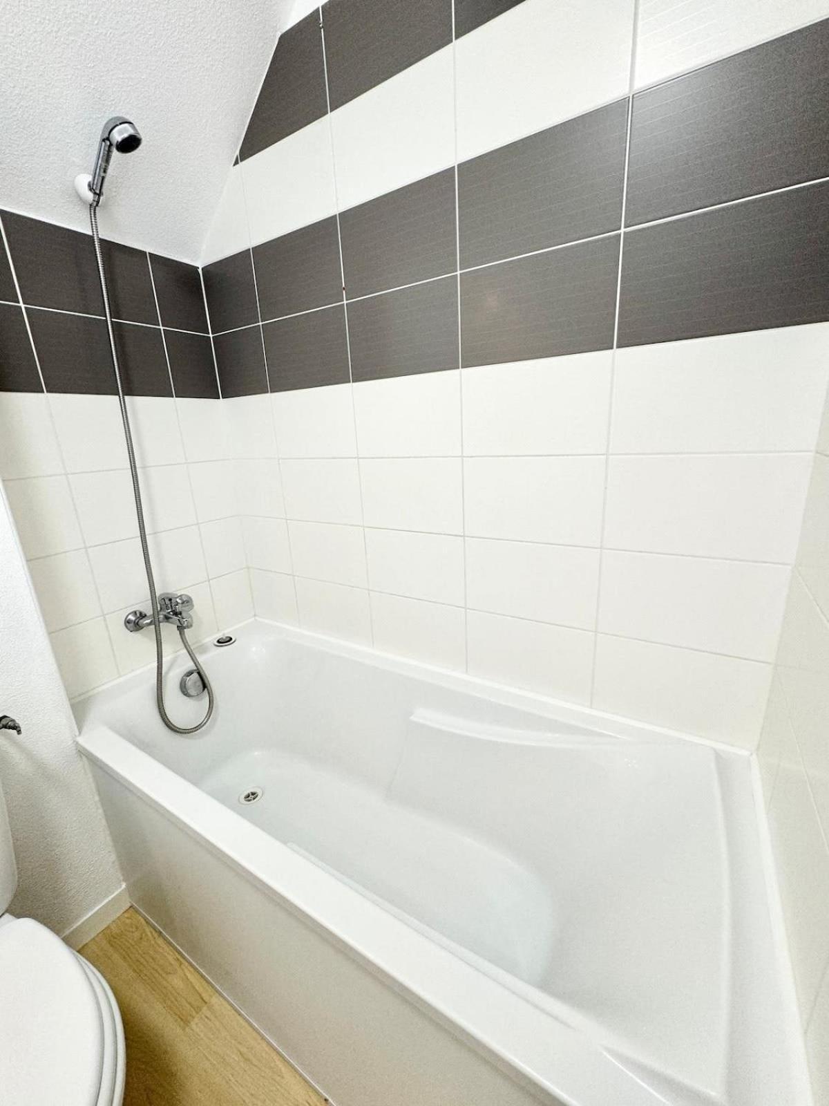 Holiday home Maisonnette Confort - Golf - Piscine